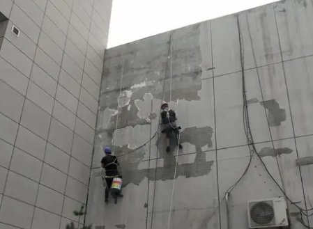 南宁市楼顶漏水维修公司分享下南宁市外墙防水的注意事项